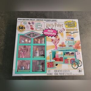 MGA's Miniverse Make It Mini Honeydukes Trolley - Harry Potter